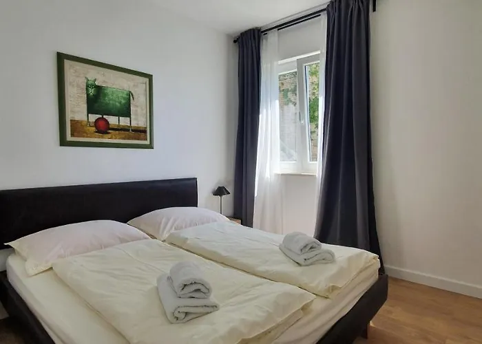 Antares Apartamento Pisak